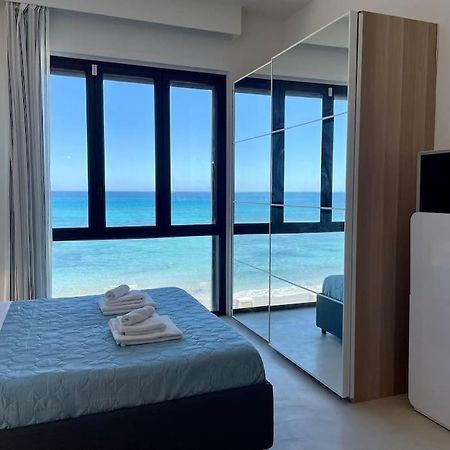 Ad Appena 50 Metri Dal Mare! Apartment Trapani Exterior photo